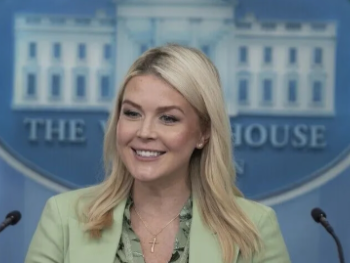 Karoline Leavitt napušta Bijelu kuću: Trump otkrio razlog odlaska glasnogovornice
