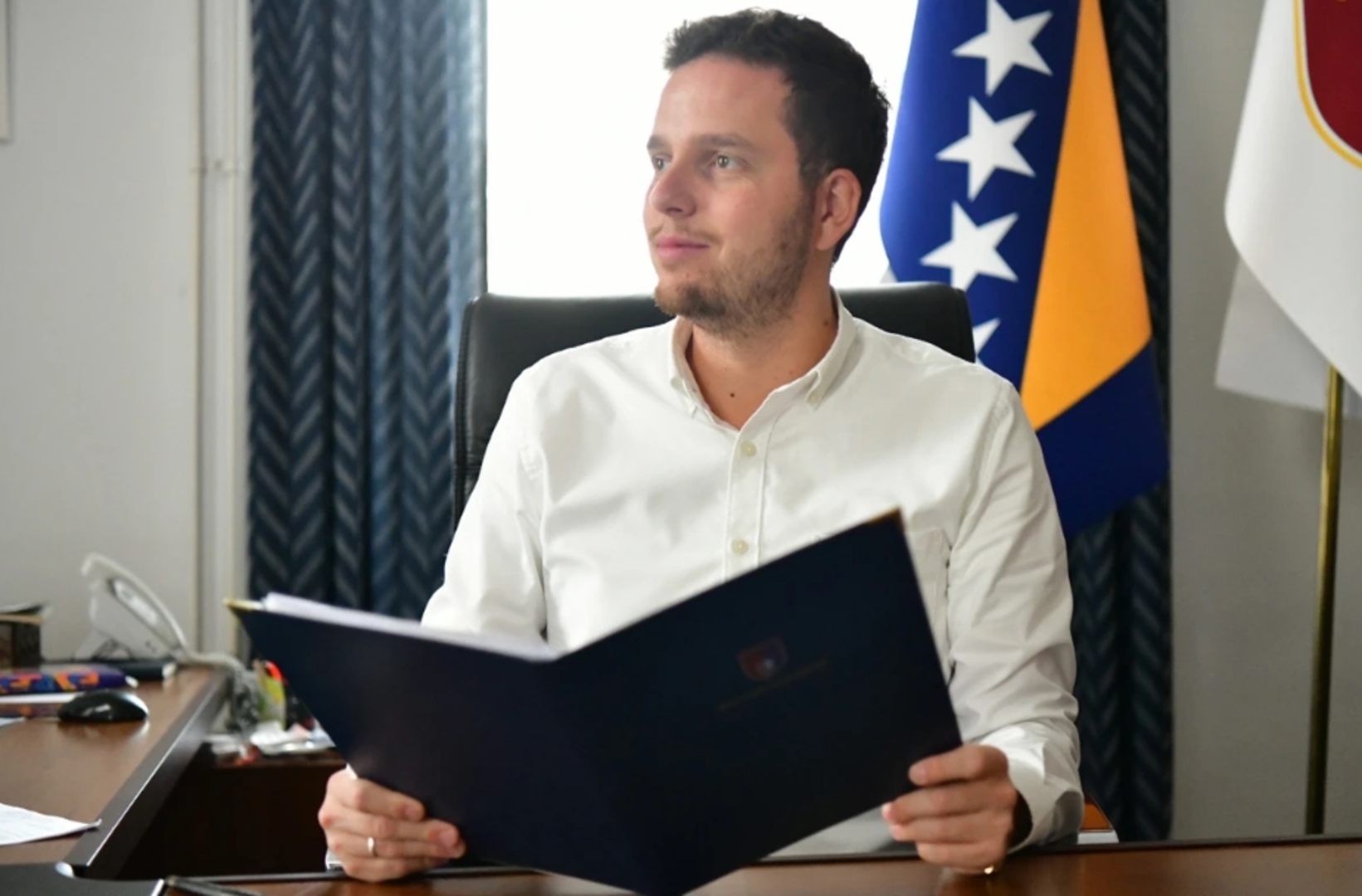 Uk tvrdi da je Vlada KS najtransparentnija: Zašto onda javnost ne može vidjeti ugovore? - slika 1