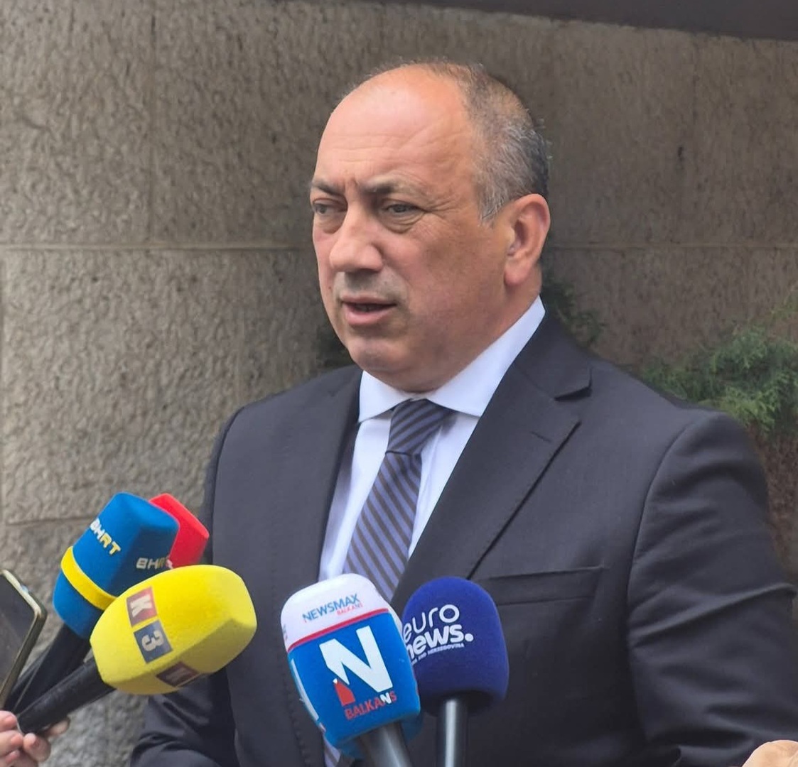 Crnadak: Vlast priziva odgađanje izbora i nada se čudu koje bi spriječilo njen odlazak - slika 1