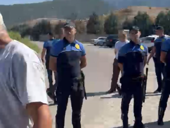 MOSTAR - PROTESTI ZBOG UBORKA: Uhapšen zastupnik Skupštine HNK i ratni komandat