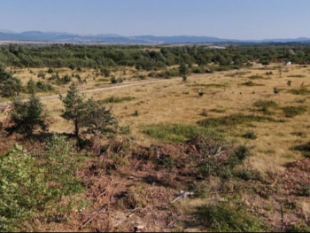 Nevesinjsko polje na udaru solarnih projekata: Dok se građani bune i kažu 'ne', investitori zaobilaze procedure