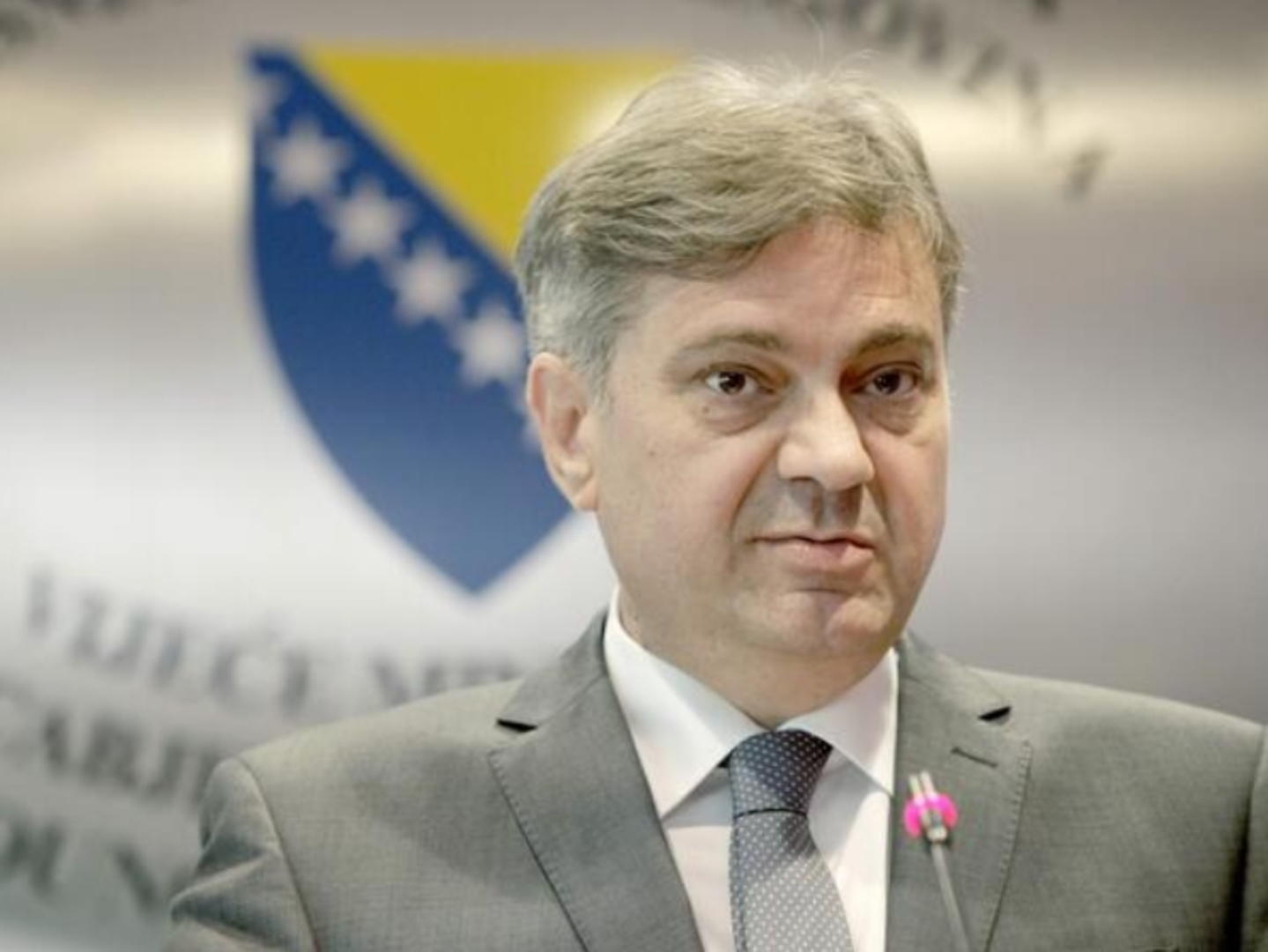 Zvizdić o privođenju Hujdura: Političke odluke ne mogu biti iznad zakona - slika 1