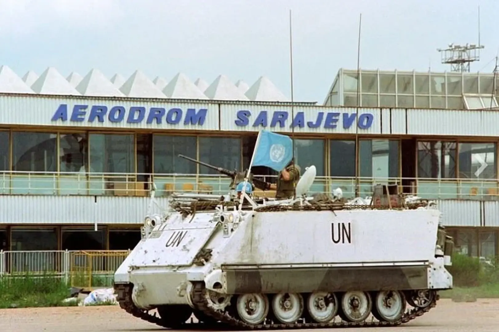 Prije 30 godina Sarajevo dobilo "krila" - slika 1