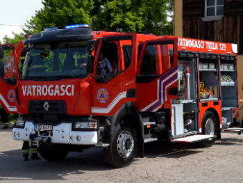 Zbog visokog rizika od požara u Tuzli kazne za paljenje vatre do 1.500 KM