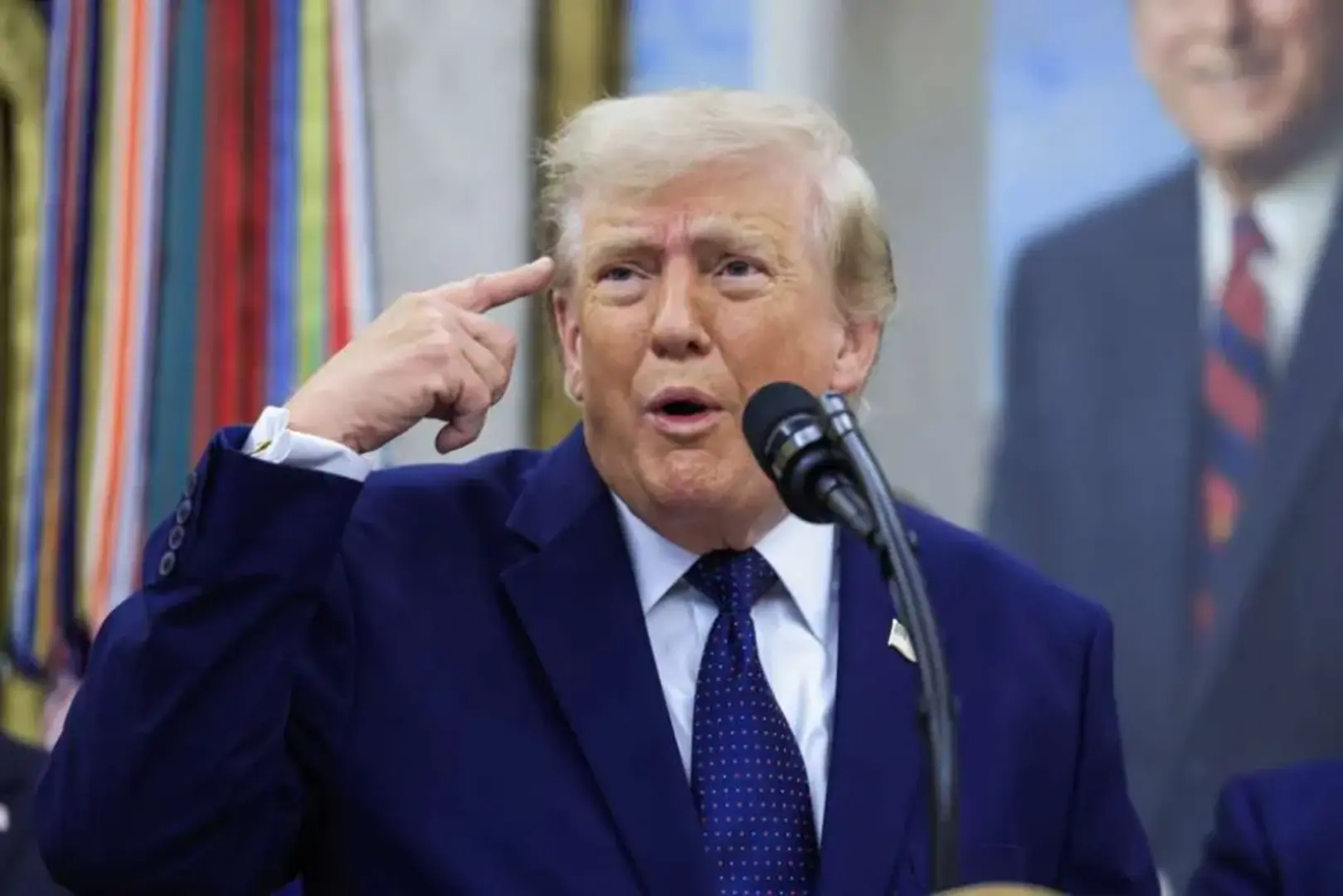 Trump protiv pomjeranje sata: 'Ukinite tu glupost' - slika 1