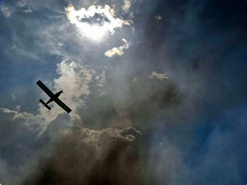 Helikopteri iz zraka, iscrpljeni vatrogasci na zemlji: BiH vodi tešku borbu s požarima