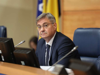 Fukara je zasjela na vrh, hoće i glavu i plećku i rebra