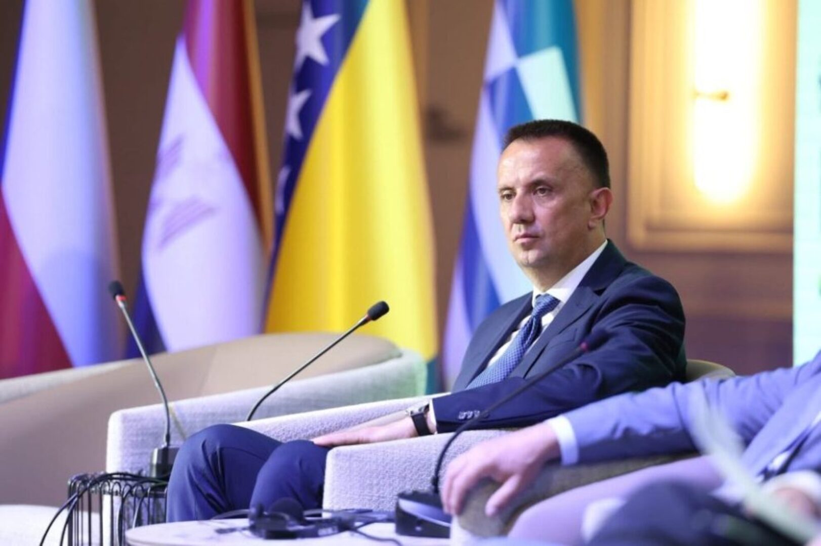 Firma supruge federalnog ministra utrostručila dobit: LML Group poslovao i s javnim sektorom - slika 1