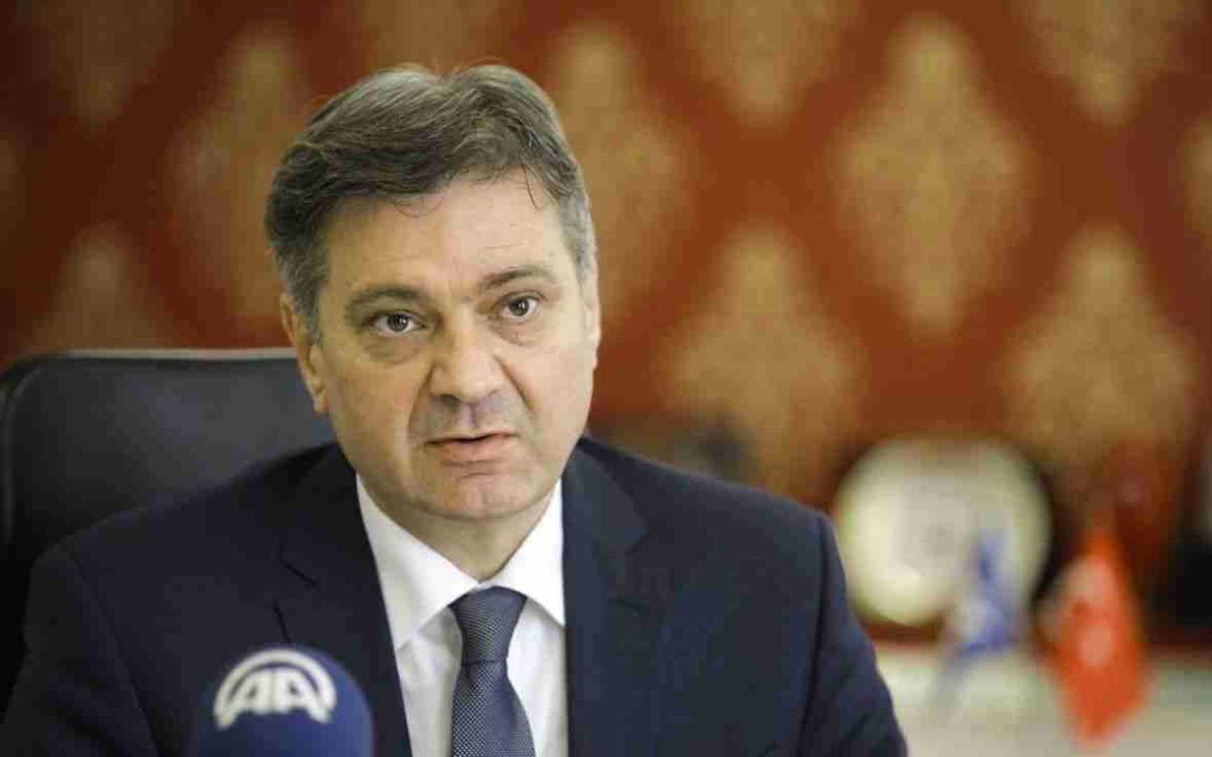 LICEMJER: Zvizdić vratio pare. Sada očekuje da mu aplaudiramo! - slika 1