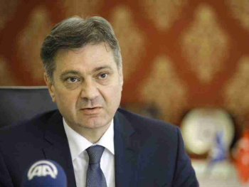 LICEMJER: Zvizdić vratio pare. Sada očekuje da mu aplaudiramo!