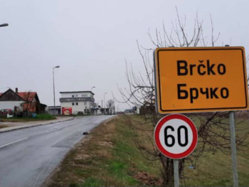 Od djece tražili da skinu majice sa simbolima BiH i ljiljanima, oglasio se Bulčević