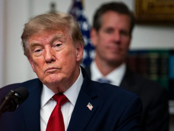 Trump najavio da protiv Irana pokreće "ekonomski dan D"
