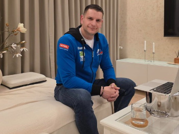 Stevanović najavljuje put u Moskvu, ali u Sloveniji se otvara pitanje: Može li predsjednik parlamenta ići privatno?