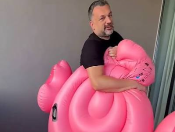 Samo nas ti Konakoviću ne brani!