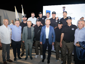 Izetbegović s borcima bataljona "Šargan"