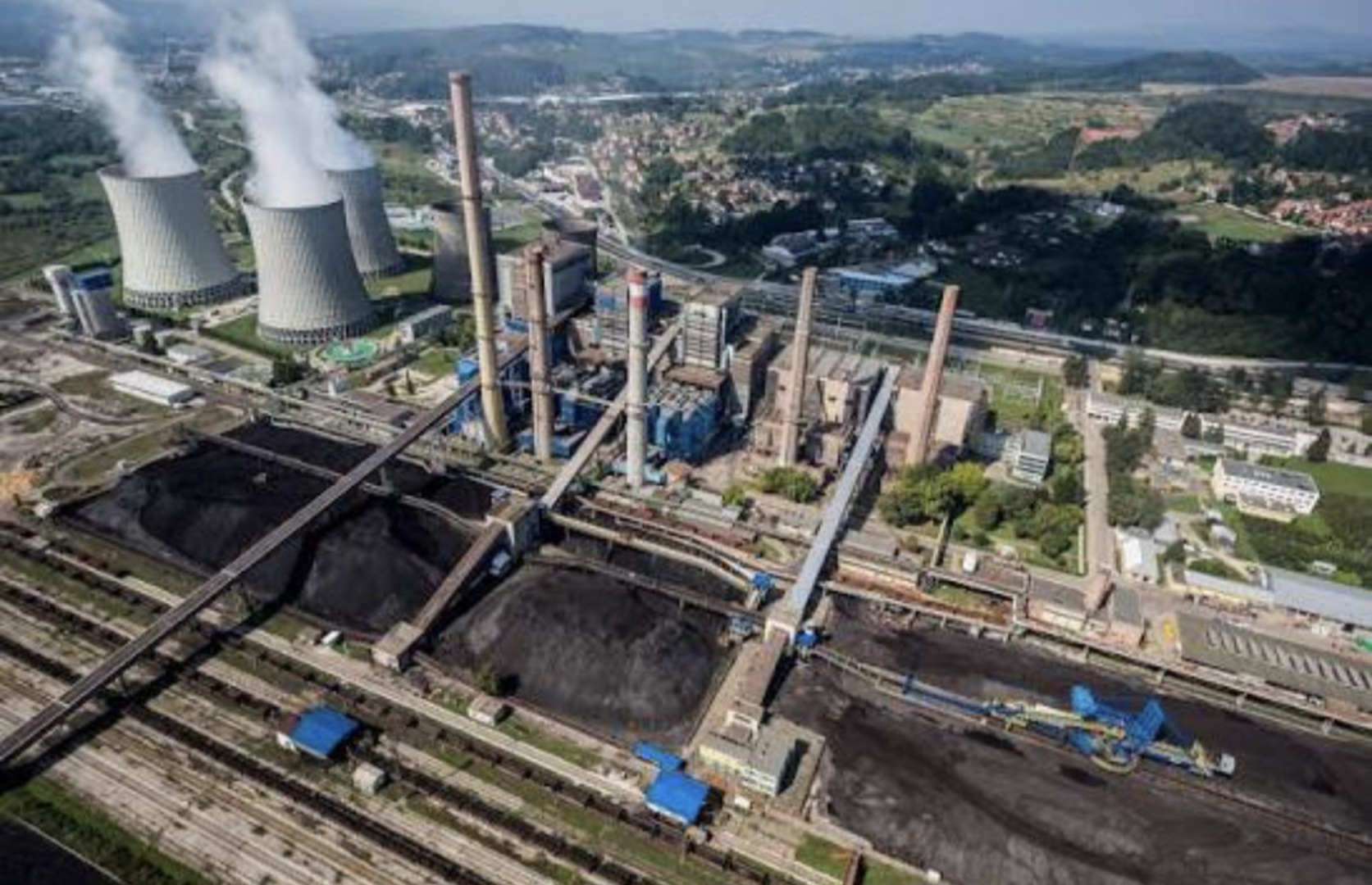Povećana emisija prašine na Bloku 4 TE Tuzla; Elektroprivreda BiH: Ne možemo ga isključiti jer jedini radi - slika 1
