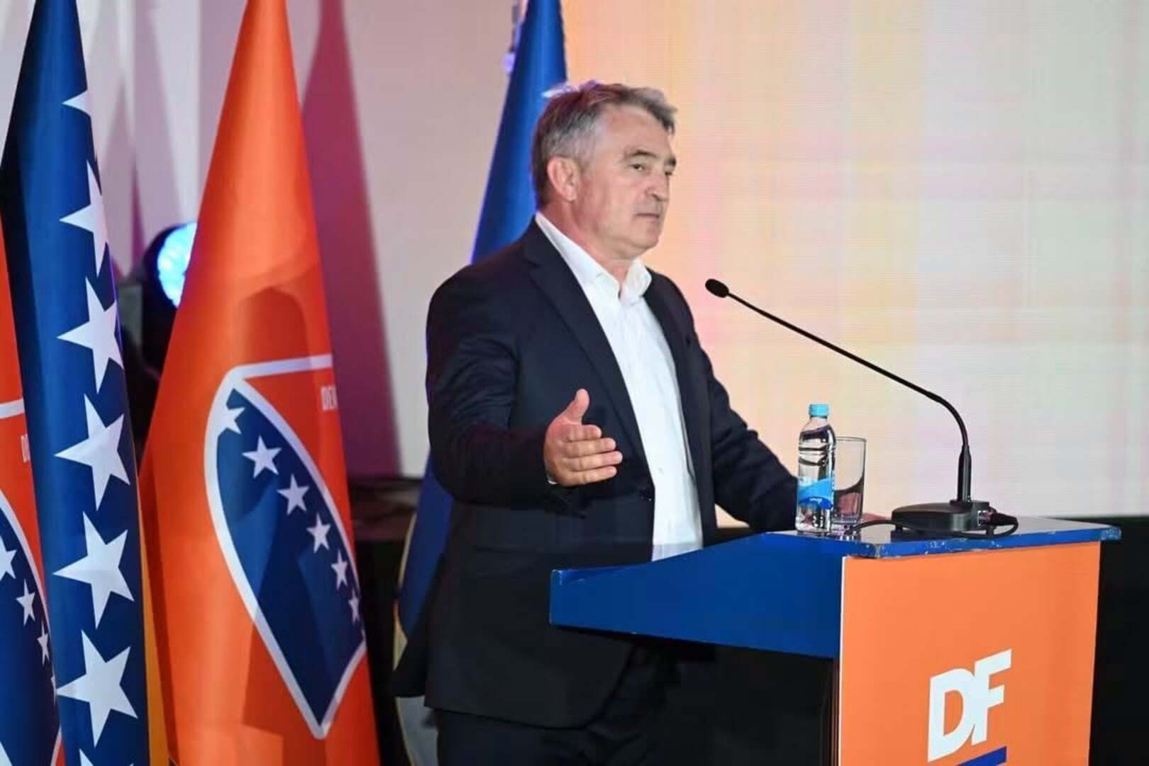 DF: Spriječiti dogovor HDZ-a i SNSD-a da pomiluju Milorada Dodika - slika 1
