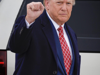 Trump: Američka mornarica uklonila ili detonirala sve mine u Hormuškom moreuzu