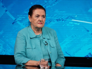 Mladi ne odlaze samo zbog novca: Šta ih tjera iz BiH?