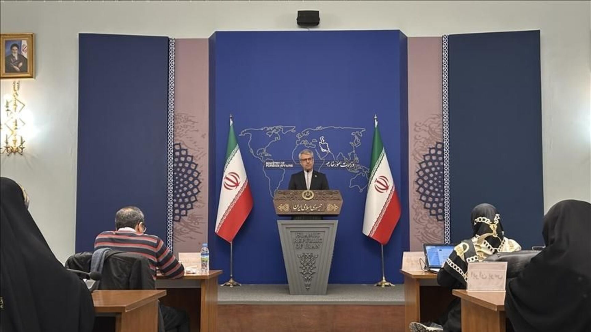 Teheran ismijava Vašington: „Američka politika postala je čista parodija“ - slika 1