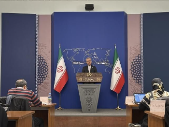 Teheran ismijava Vašington: „Američka politika postala je čista parodija“