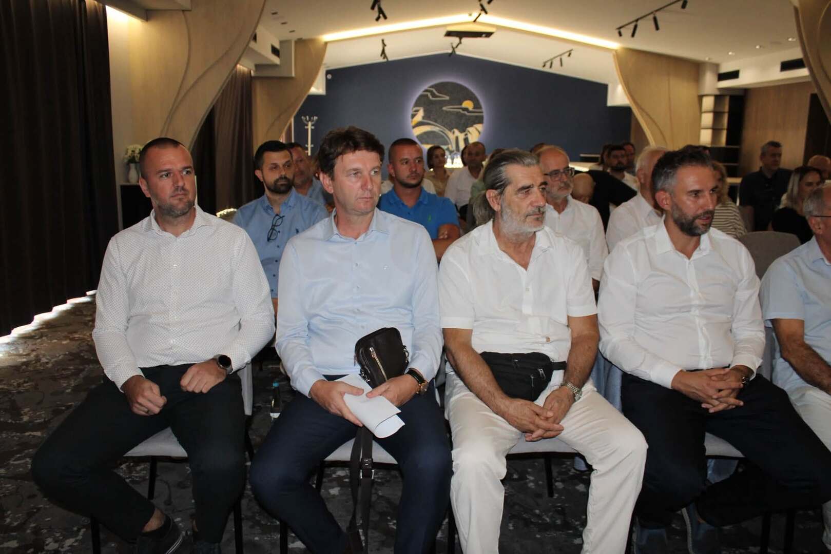 Semir Drljevic LOVAC: Hercegovina mora biti na prvom mjestu političarima koji je predstavljaju - slika 1