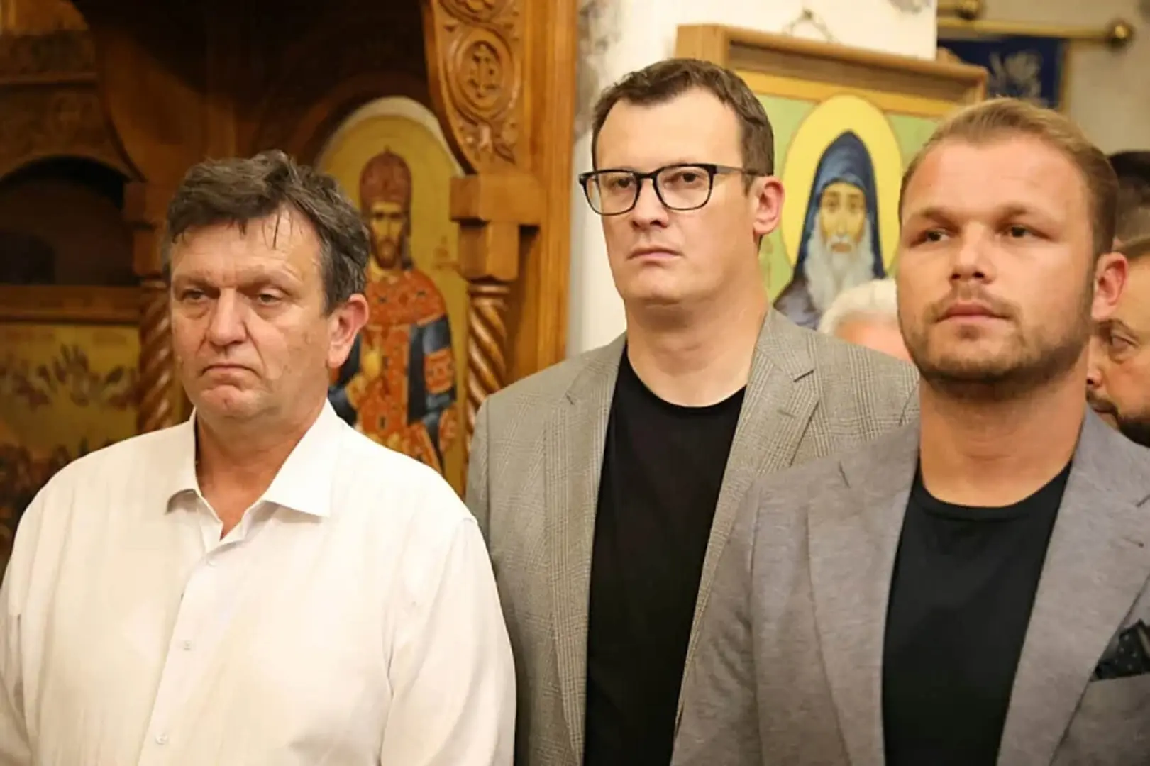 Stanivuković, Blanuša, Trivić i Božović prisustvovali parastosu za ratnog zločinca Ratka Mladića - slika 1