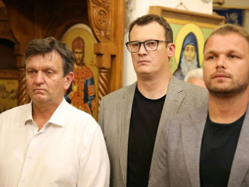 Stanivuković, Blanuša, Trivić i Božović prisustvovali parastosu za ratnog zločinca Ratka Mladića