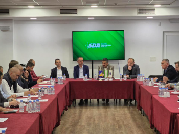 SDA Mostar stala uz muftiju Dedovića: „Nedopustivi su pokušaji diskreditacije najvišeg vjerskog autoriteta u Hercegovini“