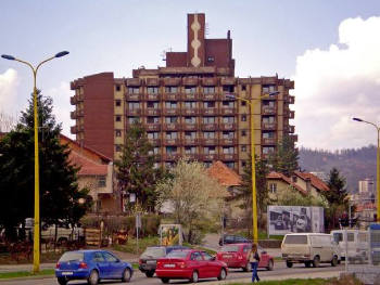 Dom penzionera u Tuzli danas radi nelegalno