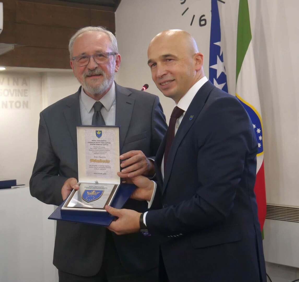 Zeničko-dobojski kanton obilježio svoj dan: Dodijeljena najviša javna priznanja - slika 10