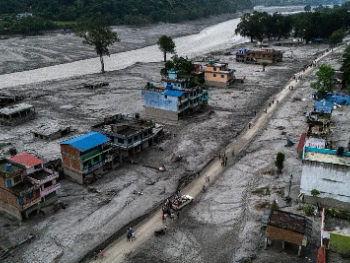 Broj žrtava u Nepalu nakon poplava i klizišta povećan na 675, više od 2.000 ljudi se vodi kao nestalo
