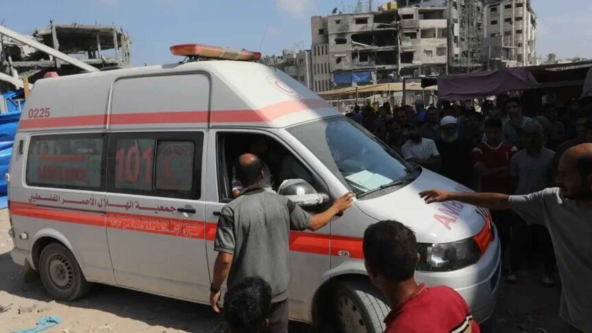 Novi izraelski napadi na Gazu: Od početka primirja ubijeno više od 1.300 Palestinaca - slika 1