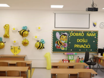 Počinje nova školska godina: U prvi razred srednjih škola u KS upisano 4.270 učenika