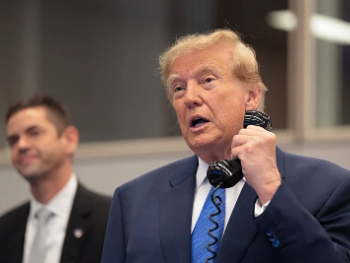 Trump pisao kompaniji Apple: Traži da na svojoj platformi Maps preimenuje jezero Ontario u "Jezero Amerika"