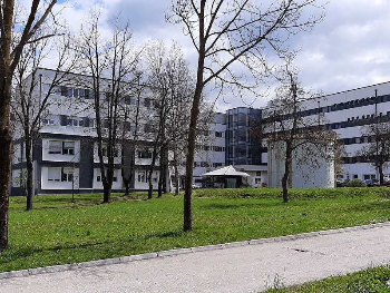 Postignut historijski dogovor u USK: Povećanje plata i bolji uslovi za oko 2.800 zdravstvenih radnika