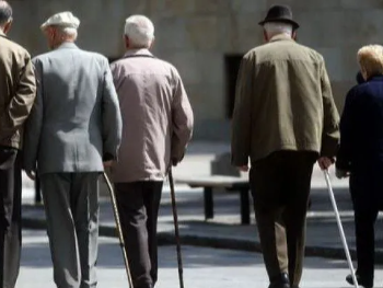 Za osam mjeseci ove godine broj penzionera porastao za 6.591, broj novozaposlenih ne prati taj rast