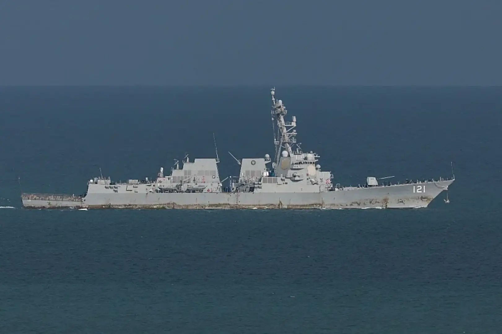 Iran uzvratio na američke napade: Lansirane balističke rakete prema američkim bazama - slika 1