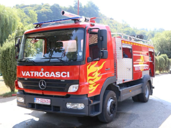 U Kakanj stiglo 1,4 miliona KM vatrogasne opreme: Ovog ljeta imali niz požara, vatrogasci spriječili širenje vatre