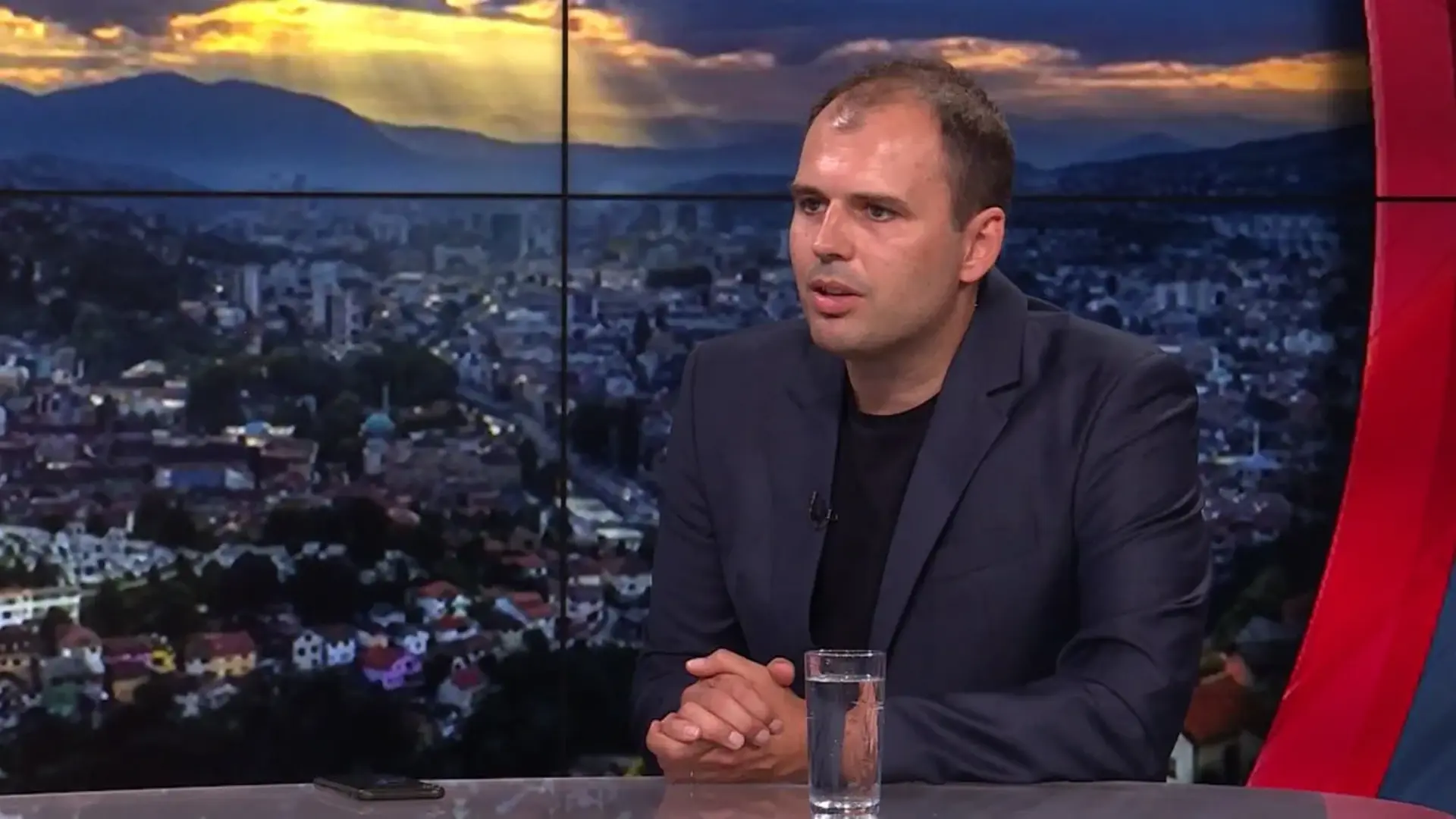 Bajrović: Sve se radi zbog tendera BS Telecoma, HDZ HR više i ne krije kontrolu nad SDP-om BiH - slika 1