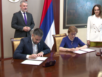 Nova zaduženja vlasti Rs: Od 45 miliona eura kredita, čak polovina ide za dugove UKC-a