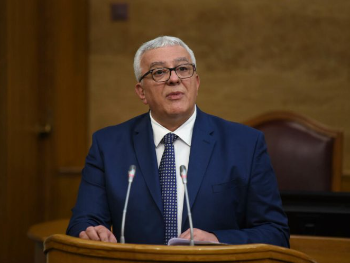 Albanski zastupnik protiv smjene predsjednika Skupštine Crne Gore. Ne smeta mu veličanje Mladića