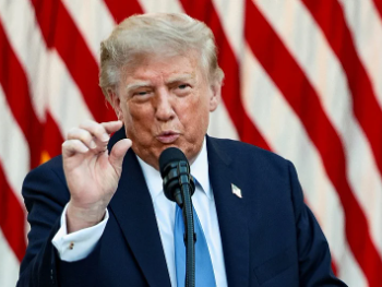 "Oni će biti uništena zemlja, nikada nisam vidio ništa slično": Trump oštro udario na Španiju zbog migranata