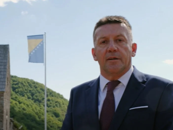 Zdenko Lučić počeo kampanju s Bobovca: Želim prvo pospremiti vlastito dvorište