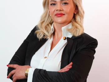 Azra Kurspahić: Znanje i 23 godine iskustva želim staviti u službu građana