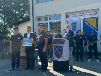 U Bilješevu obilježena 32. godišnjica formiranja 2. manevarskog bataljona, otvoreno spomen-obilježje