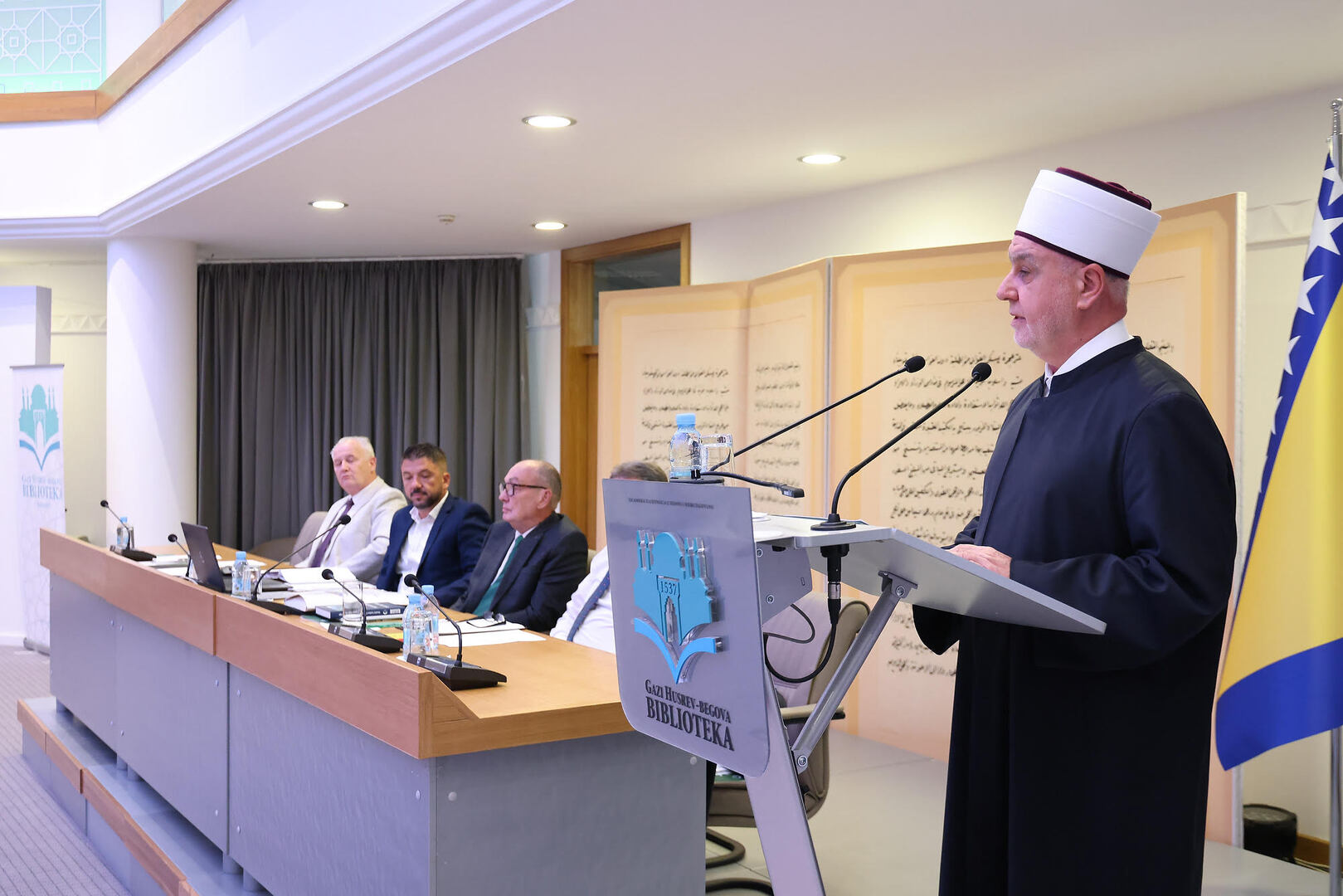 Reisul-ulema Kavazović: Dostojanstvo muslimana i uleme za nas je sveto - slika 1