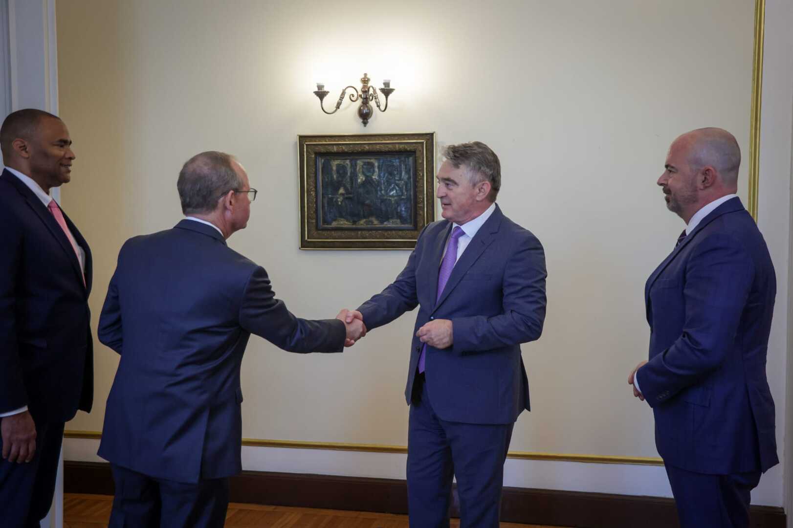 Komšić s američkim kongresmenima: Južna interkonekcija, državna imovina i izbori u fokusu razgovora - slika 1