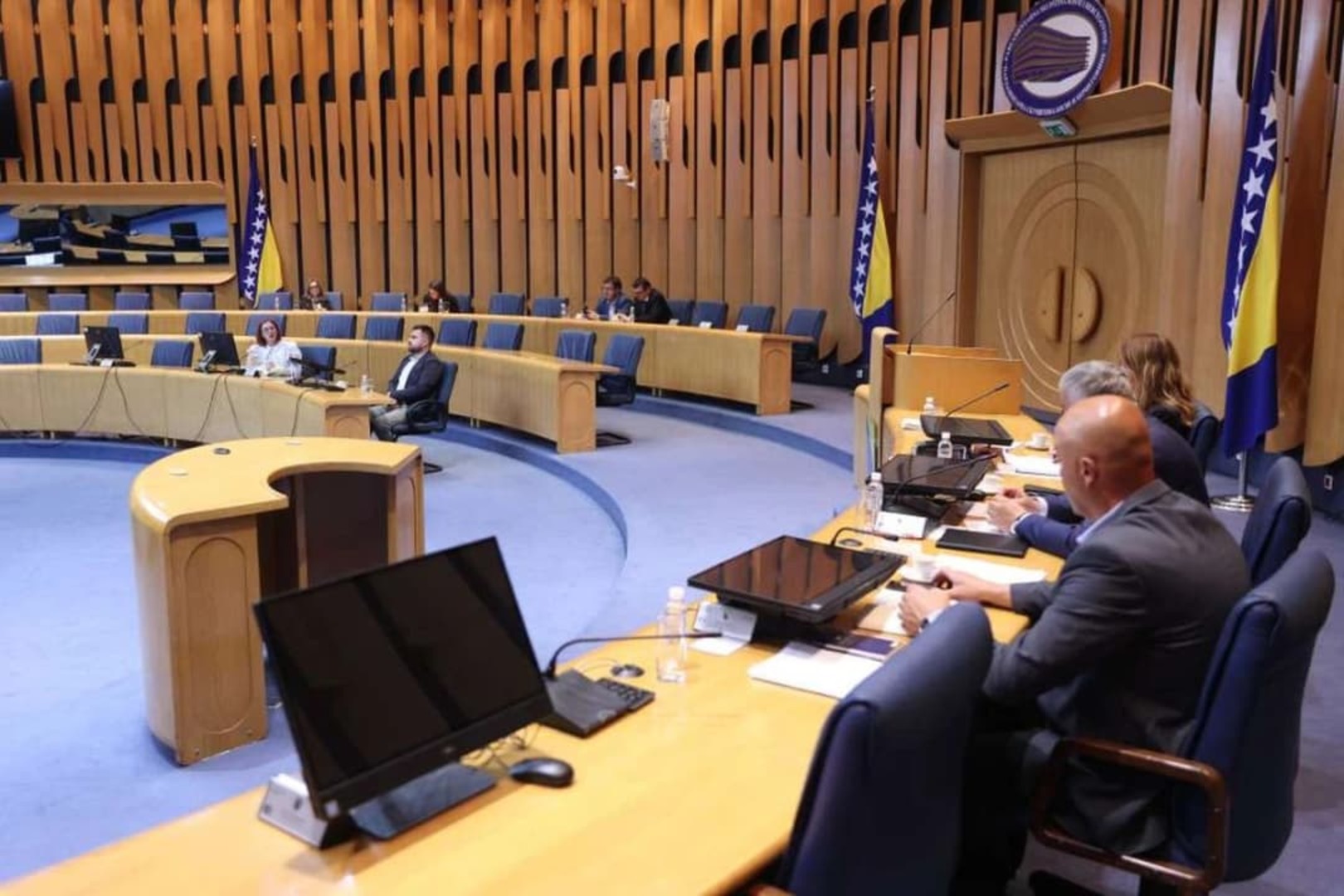 Novi budžet za stare blokade: Hoće li sukob interesa "preseliti" u novu agenciju po modelu CIK-a - slika 1