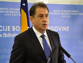 Mikulić: Kovačevića napada prefarbani Lučić koji izbjegava govoriti o sudbini ubijenog Kasima Kahrimanovića!